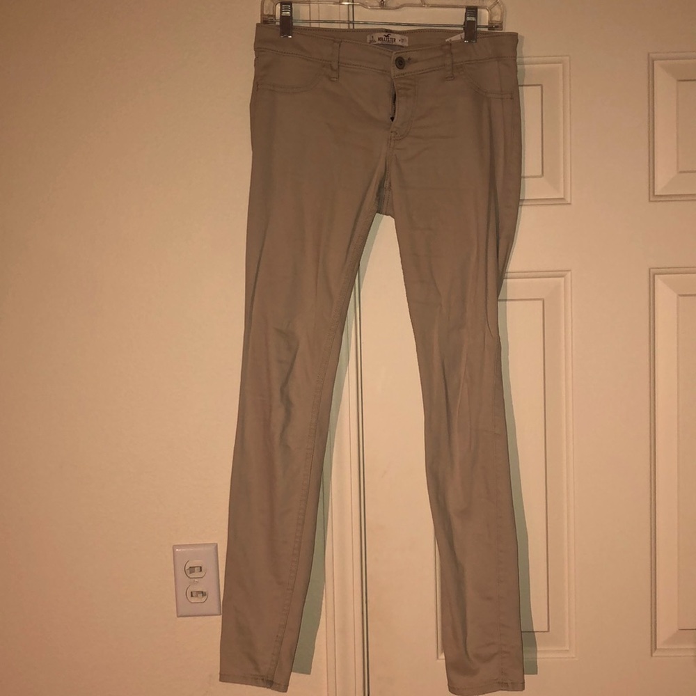 Beige Jeans